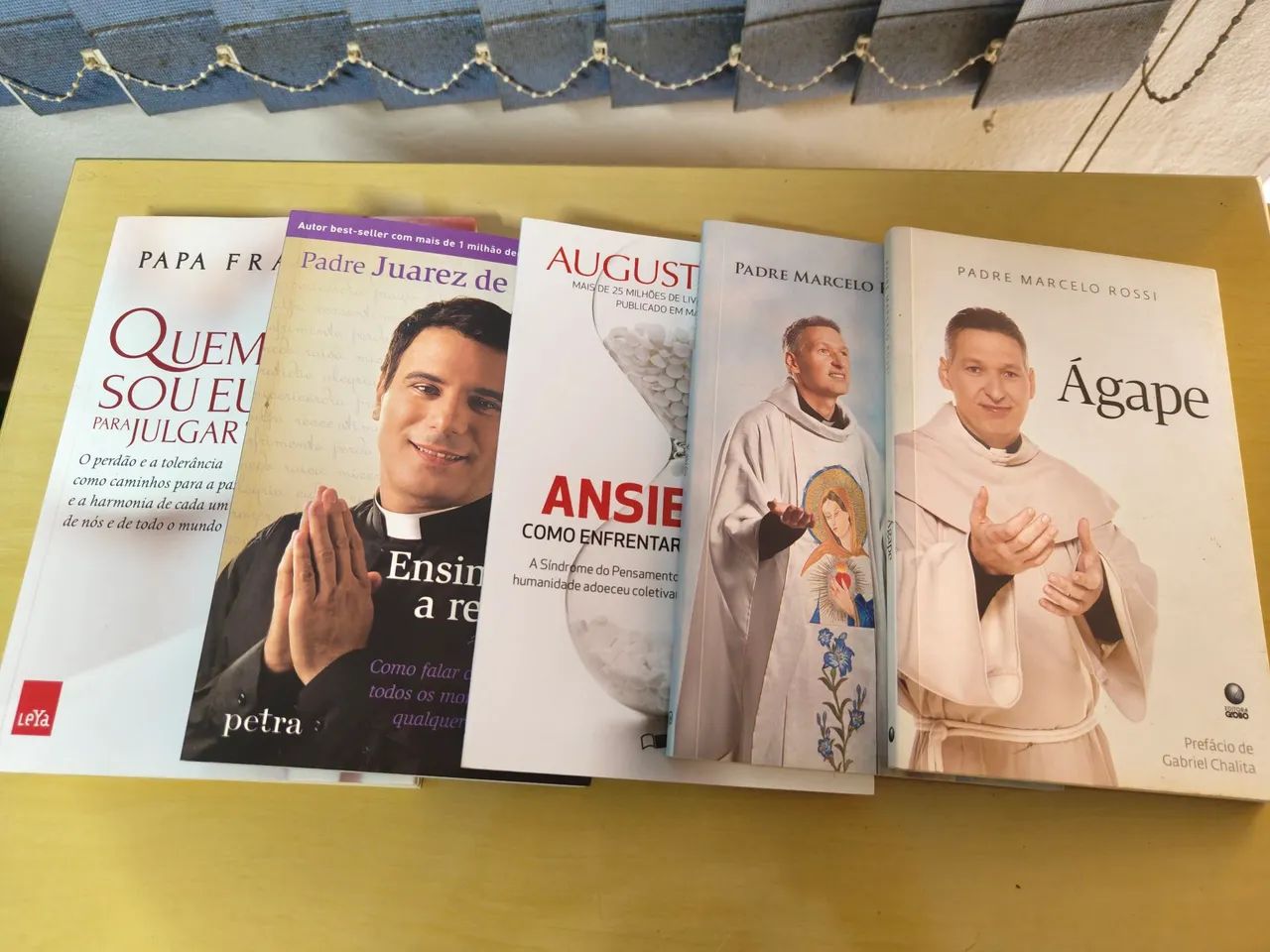 Livros - Foto 3