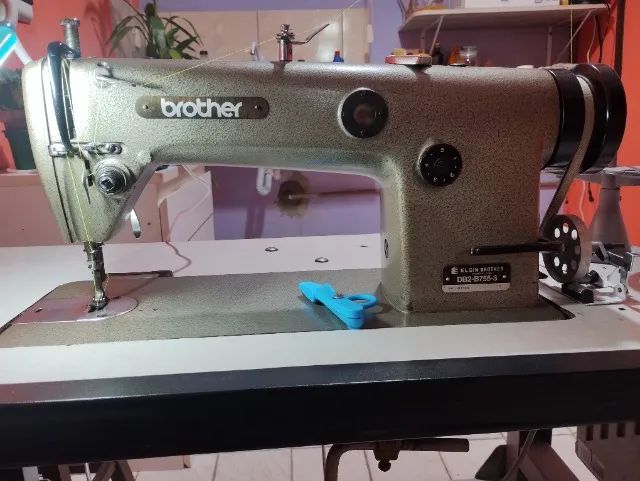 Máquina de costura reta industrial  - Foto 2