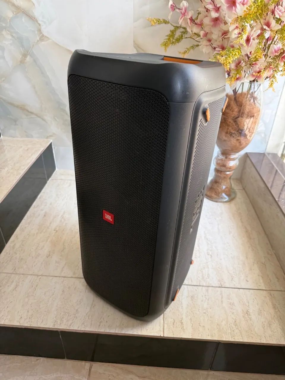 JBL PartyBox 300 em até 12x - Foto 4
