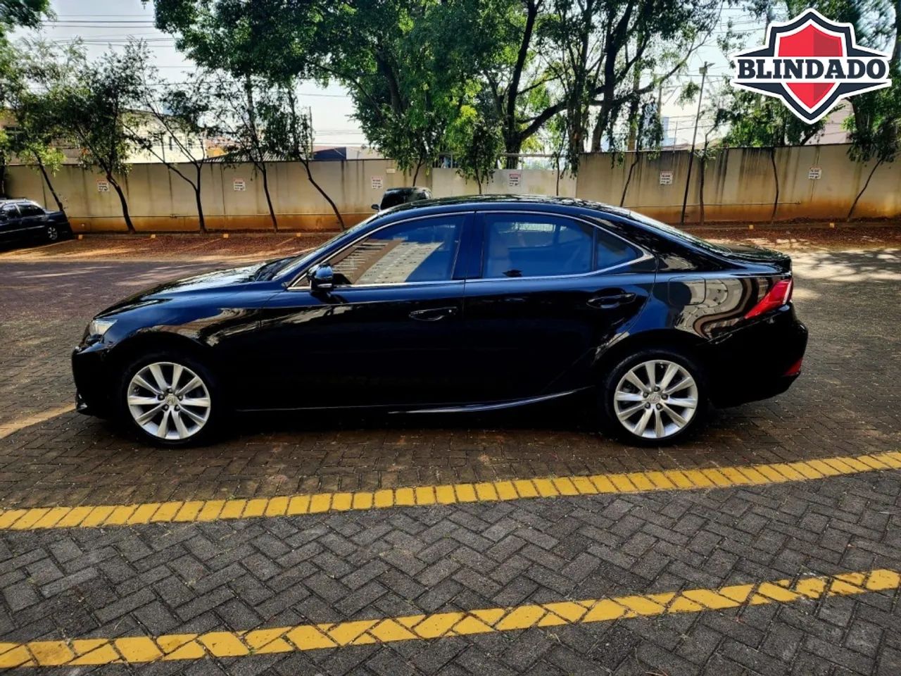Lexus IS-250 2.5 24V 208cv Aut., foto 4 de 15