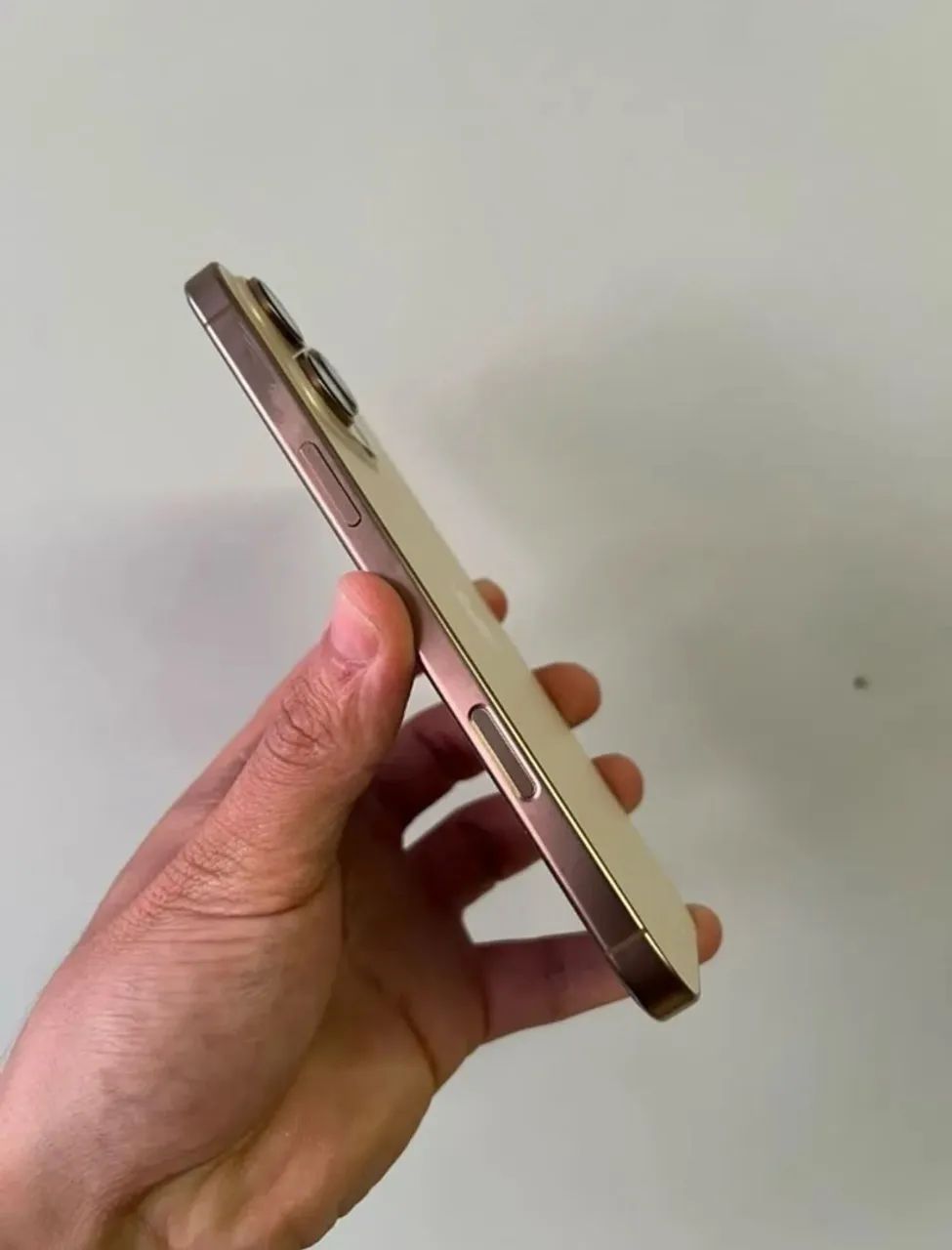 iPhone 16 pro max ( na garantia )  - Foto 2