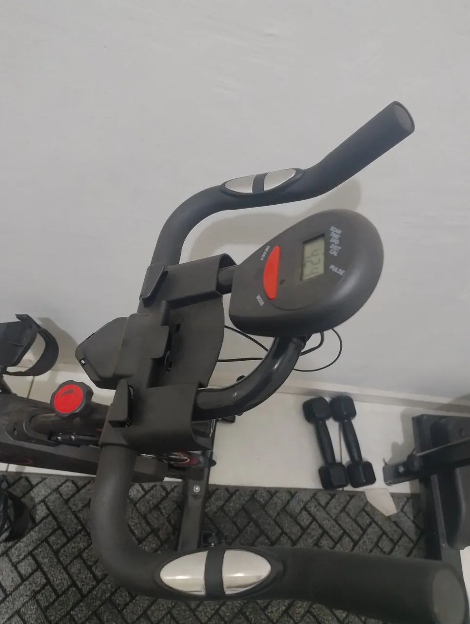 Bicicleta Ergométrica Spinning - Excelente Estado - Foto 3