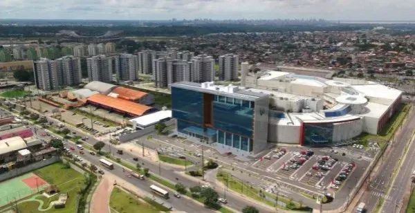 Sala comercial no 12º andar com pele de vidro - Belém  PA