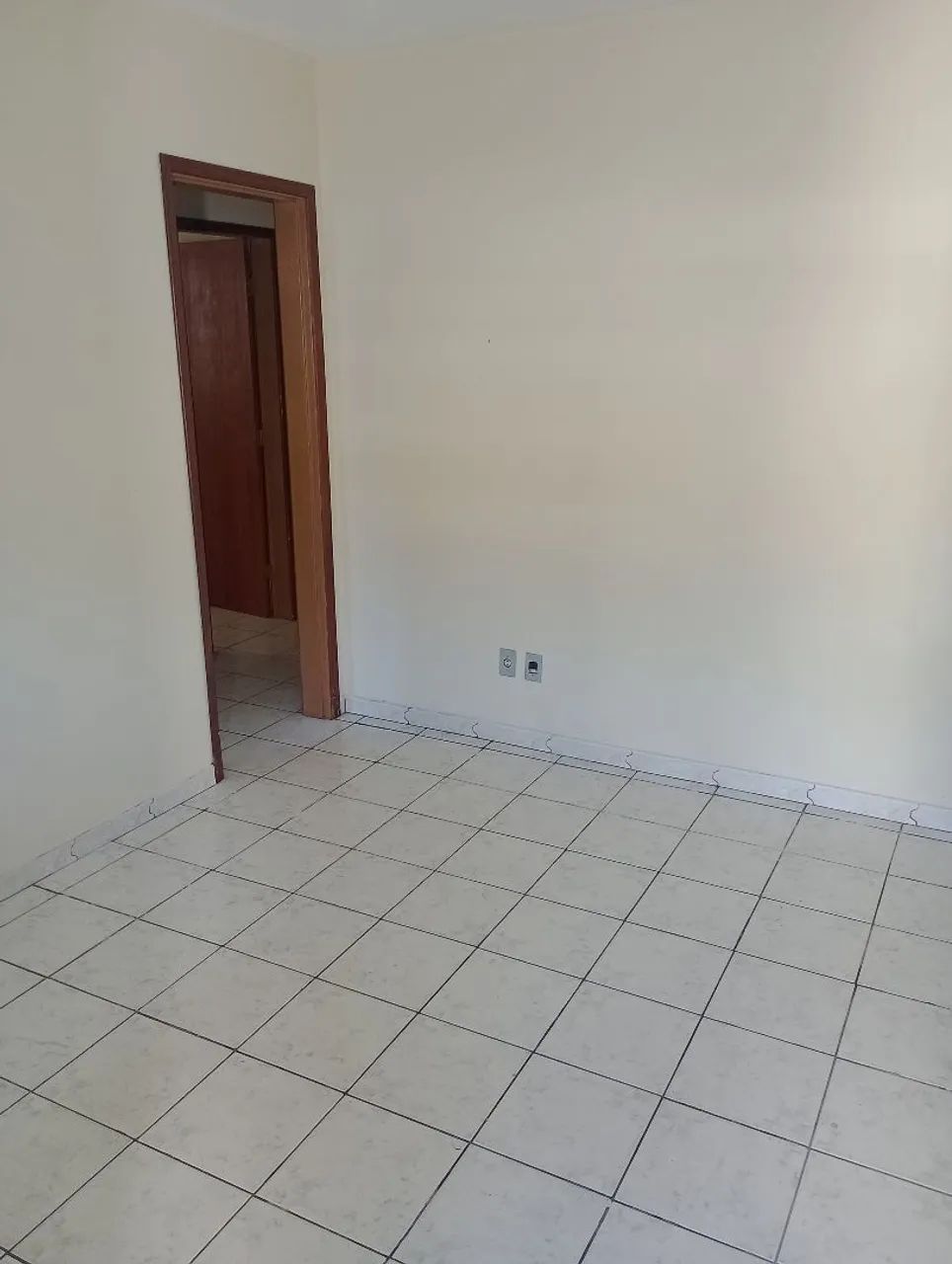 Alugo casa de 3 quartos no Monte Castelo  - Foto 2