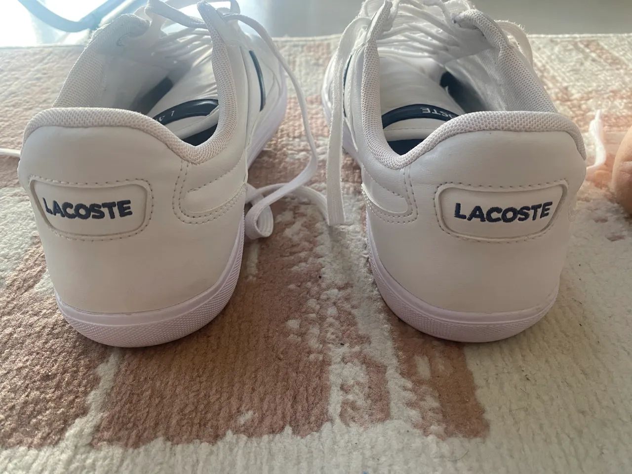 Tênis Lacoste branco 
