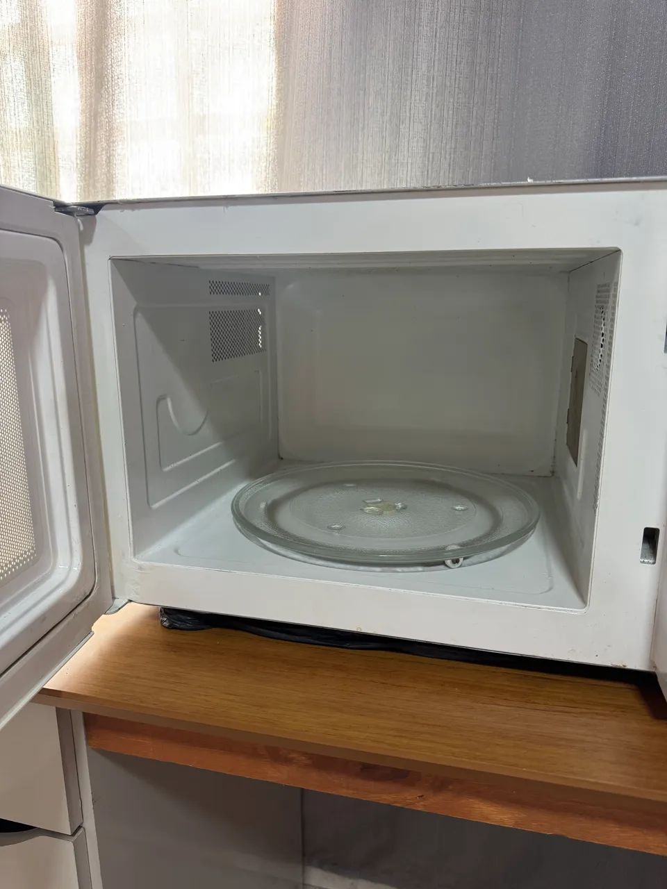 Microondas Electrolux 31L - Foto 2