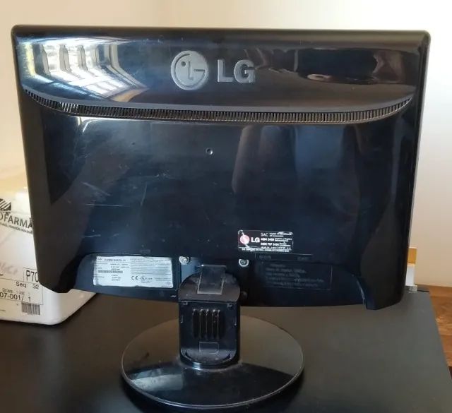 Monitor LG 21 polegadas - Foto 2