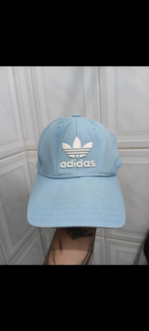 Boné adidas original