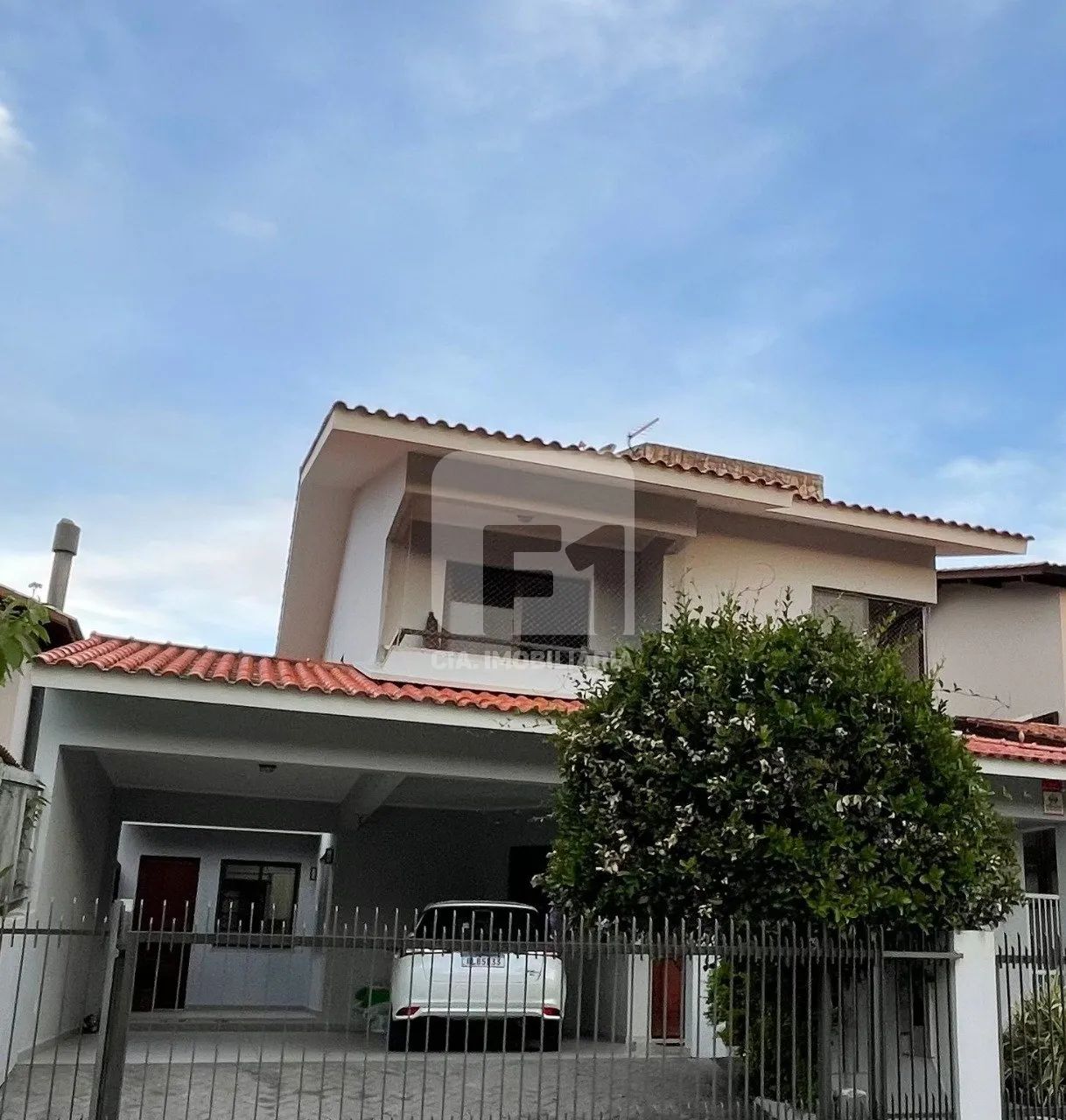 Casa de 4 dormitórios à venda no Itacorubi - Foto 2
