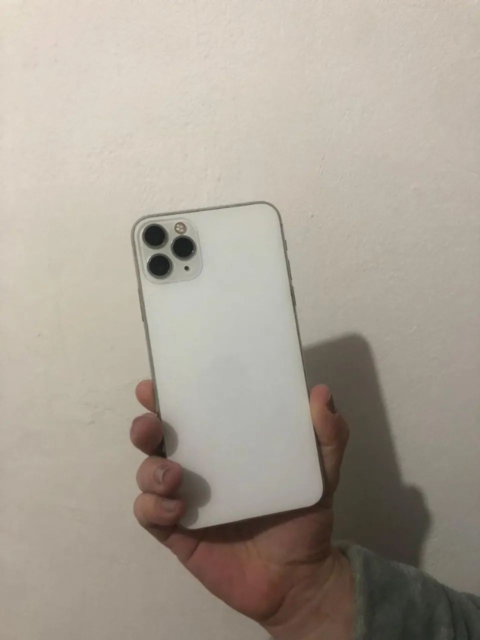 iPhone 11 pro Max 256 com película e Carregador 