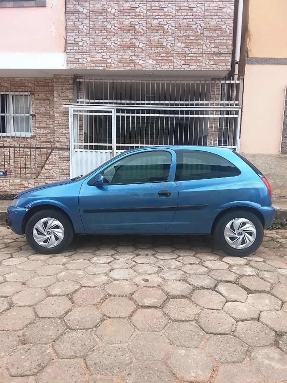 Chevrolet Celta 1.0/super/n.piq.1.0 MPFI VHC 8V 3P 2001