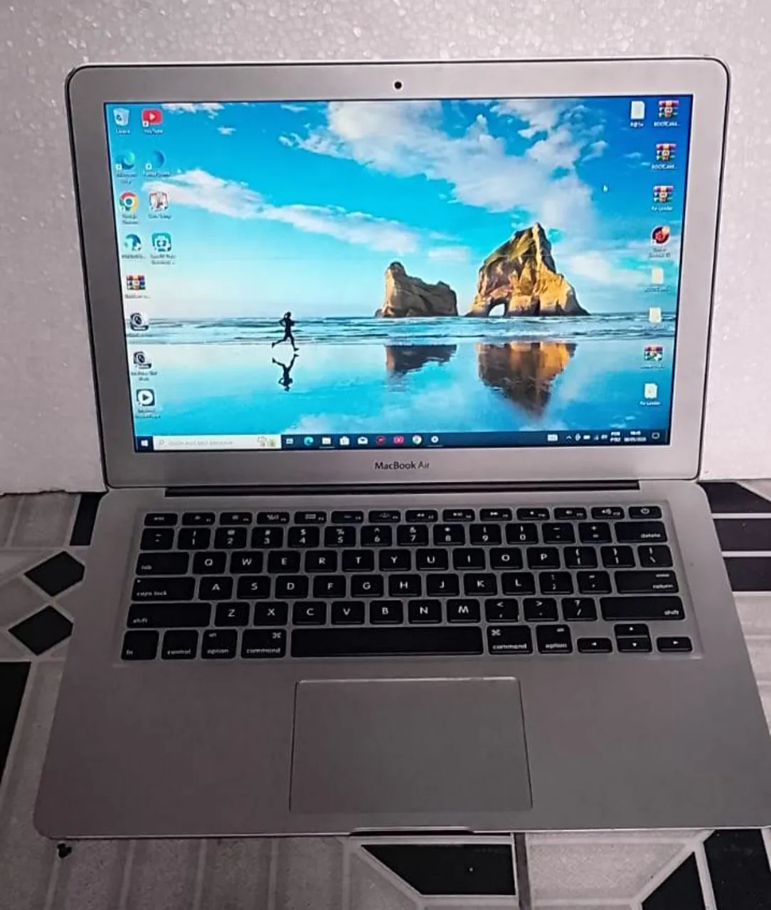 MacBook Air (モデル A1369) core i7 macbook air a1369