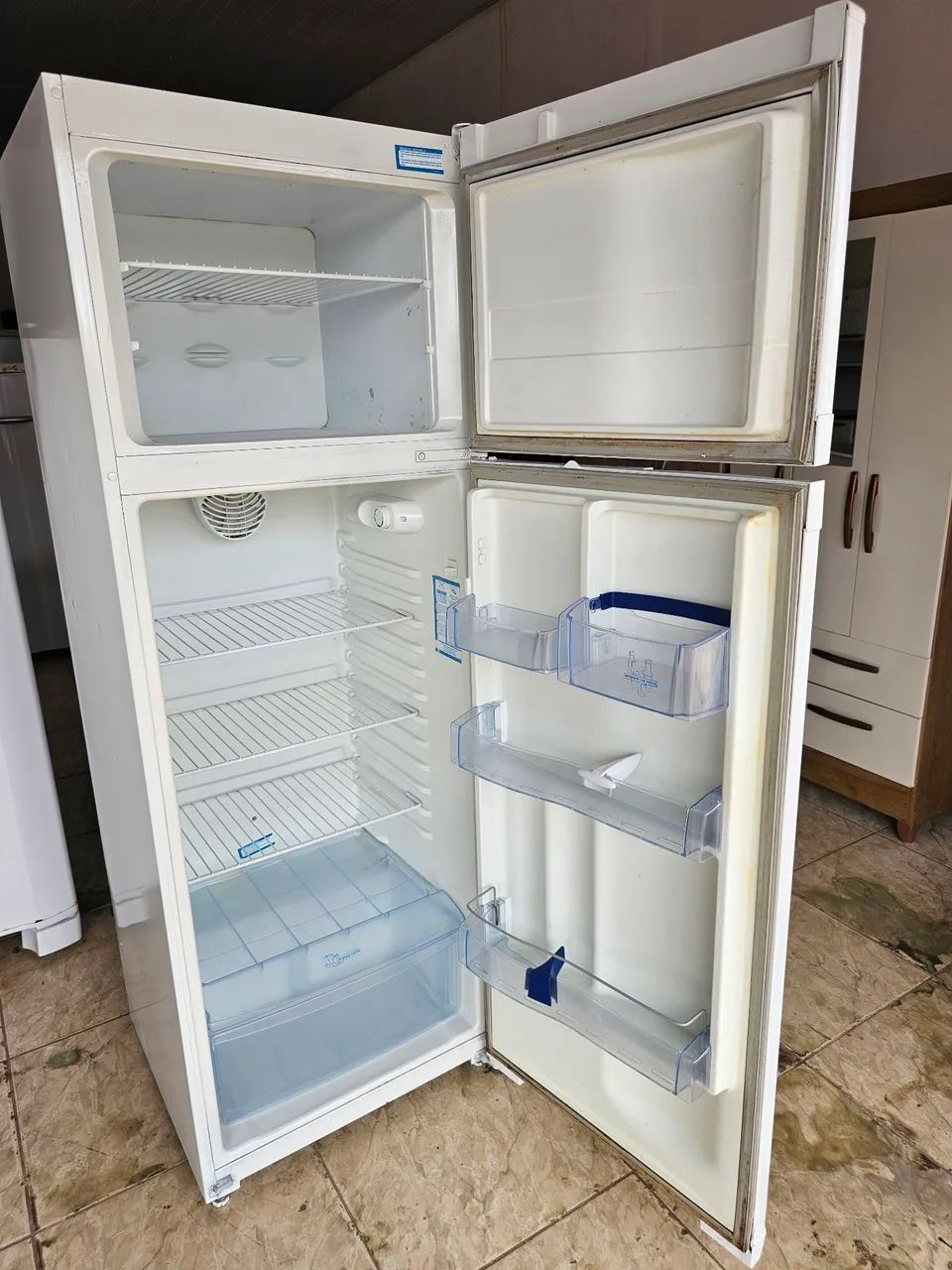 Geladeira Duplex usada funcionando perfeitamente  - Foto 4
