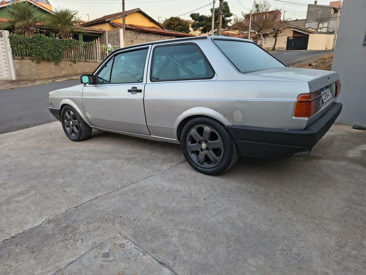 Volkswagen Voyage GL/ Special 1.6/ 1.8 (álcool) 1988