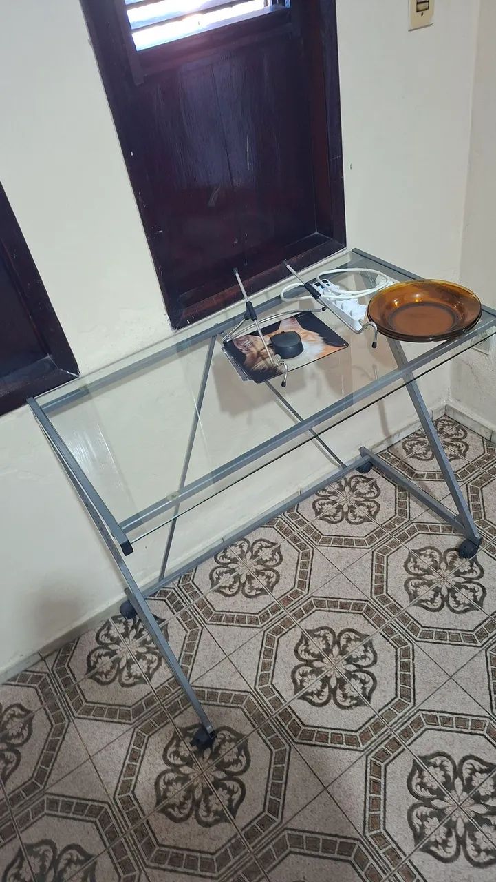 Mesa estudo de vidro  - Foto 2