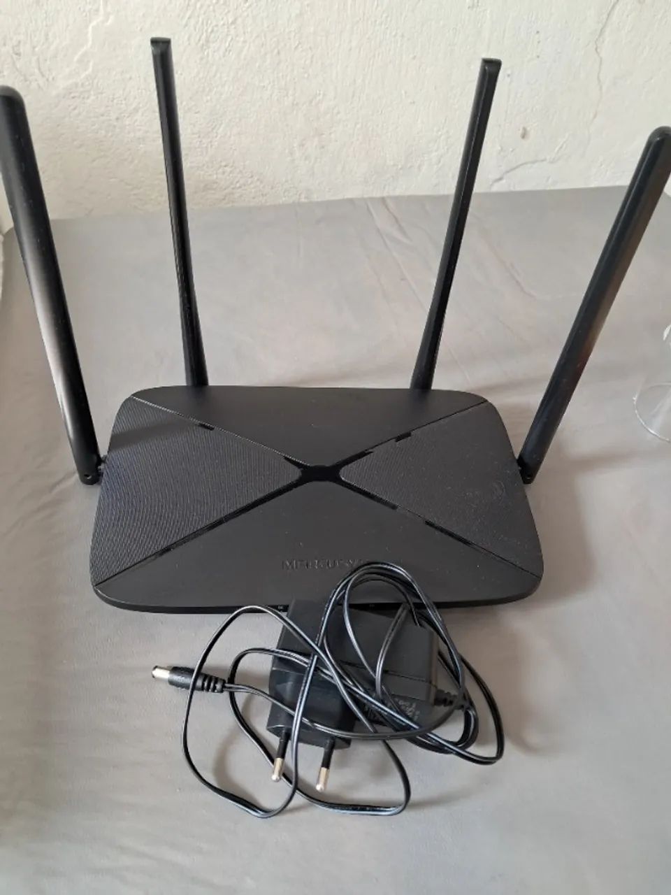 Modem roteador dual band mercusys usado - Foto 2