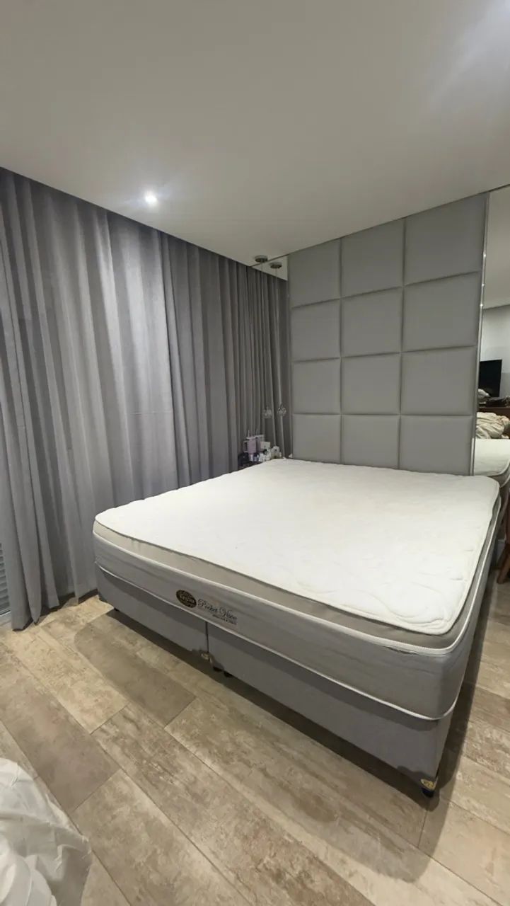 Colchão king size Impecável 