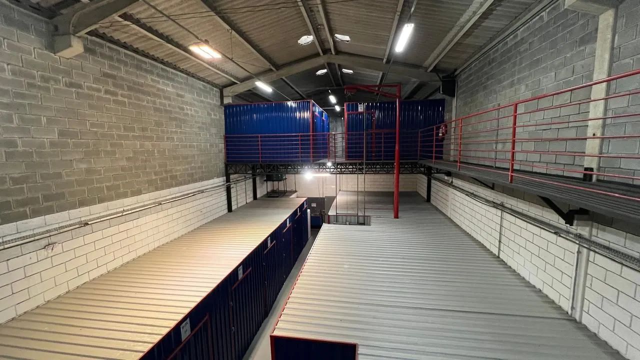 Galpão à venda, 280 m² - Jardim Leocádia - Sorocaba/SP