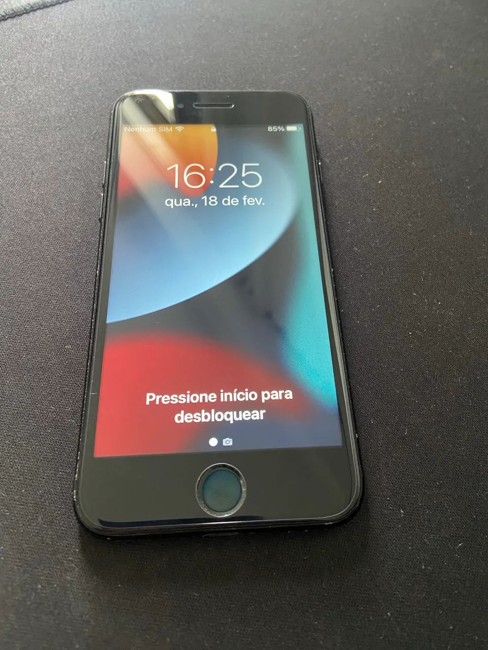 iPhone 7 128g conservado.