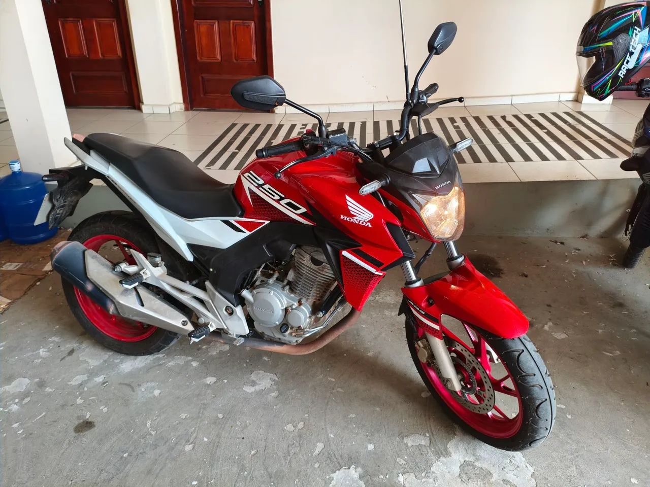 CB Twister 250cc