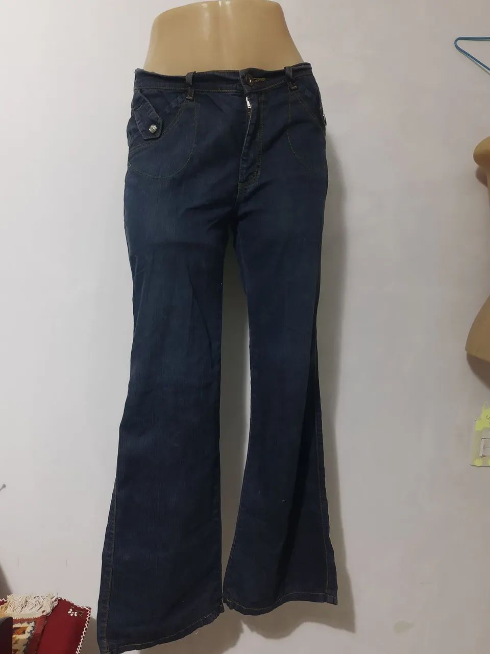 Calças femininas jeans e sociais tamanhos e marcas 