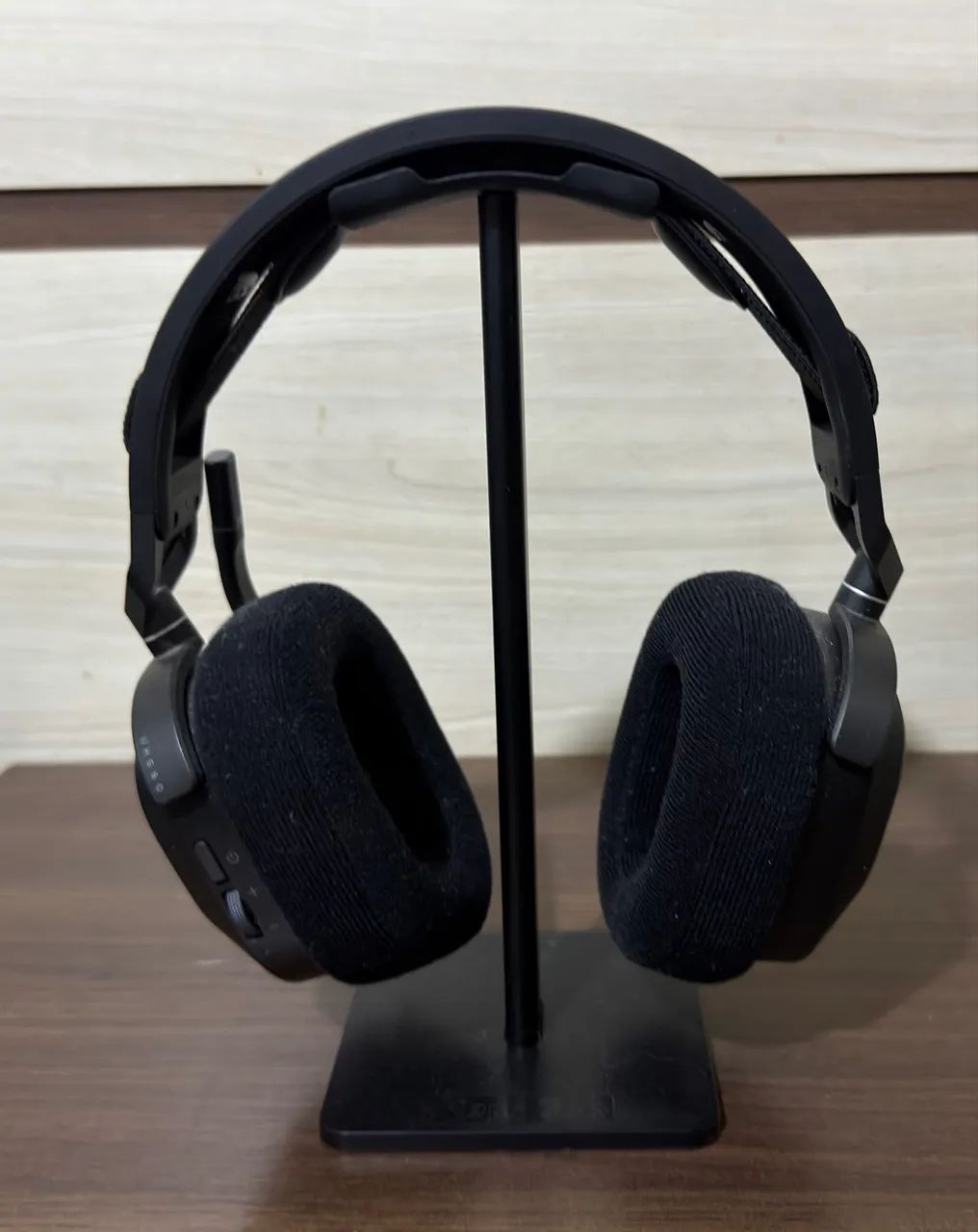Headset Gamer Corsair HS80 Premium