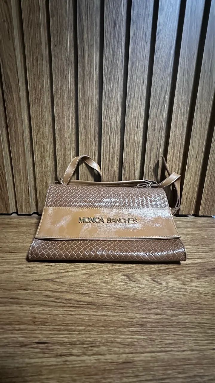 Bolsa Mônica Sanches 