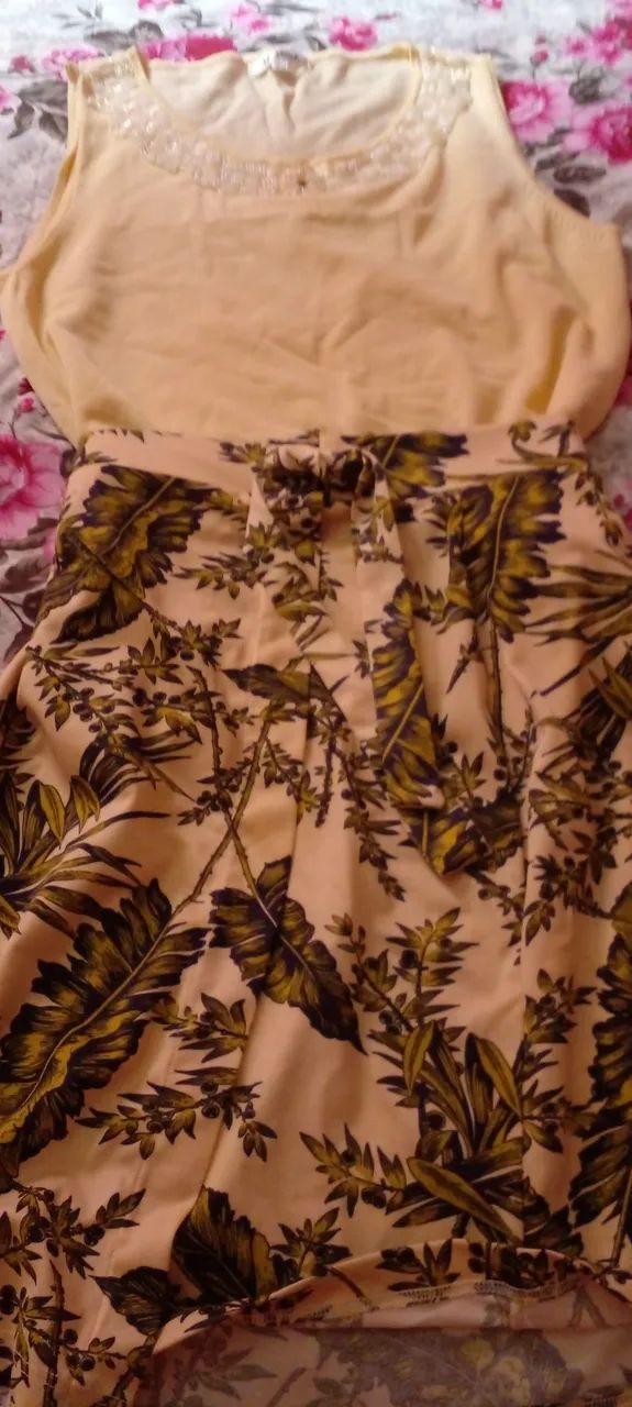 Saía e blusa nova GG
