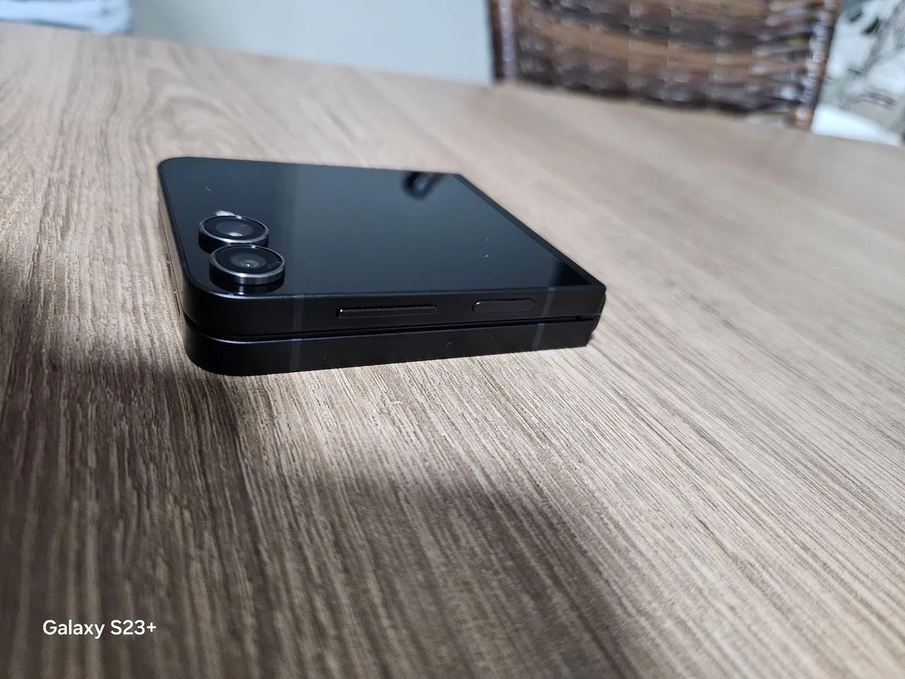 Galaxy Z Flip 7 FE - Foto 2