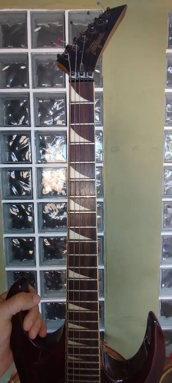 VD TR GUITARRA TAGIMA TSIX FL  - Foto 3