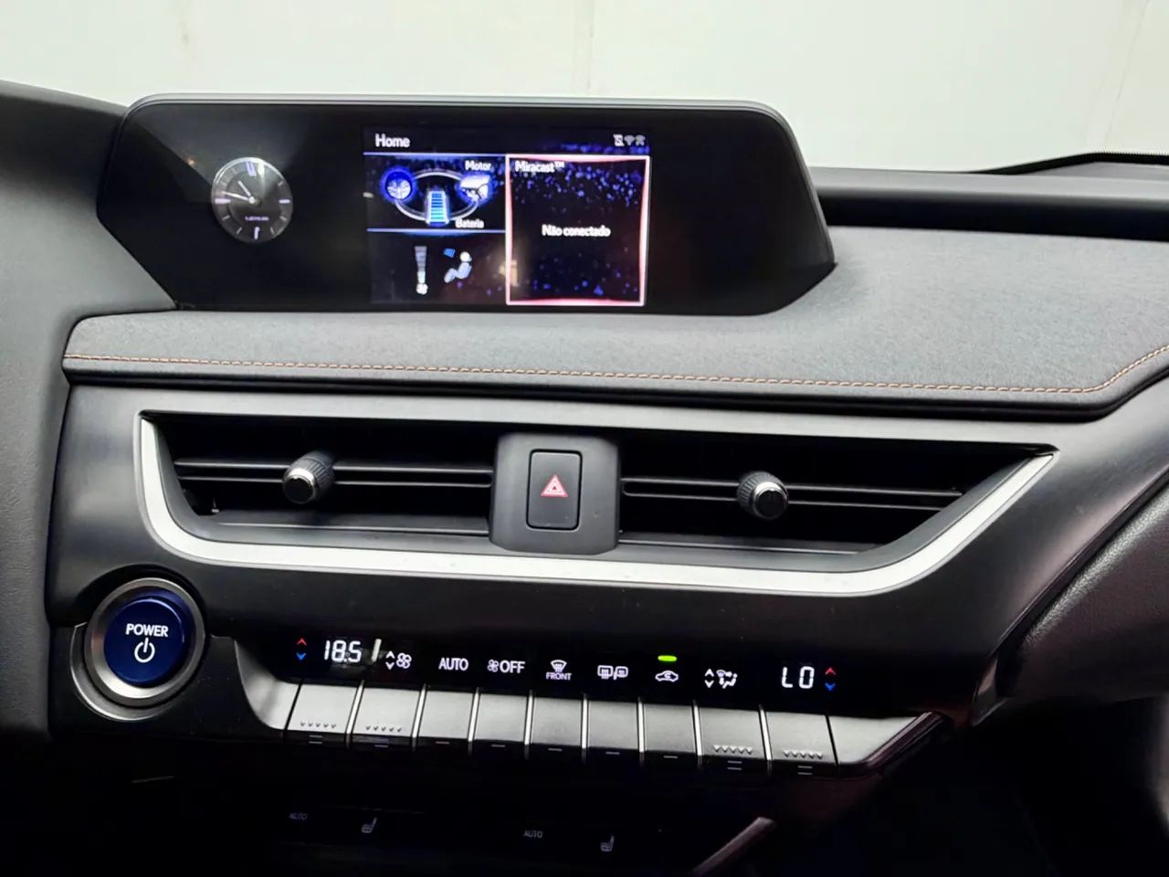 Lexus UX-250h Dynamic 2.0 16V Aut.(hybrid), foto 11 de 20