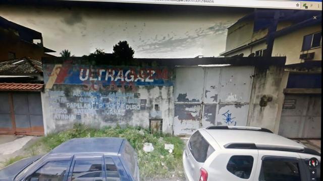 Terreno Comercial no centro de Morro Agudo-300m2-Doc.OK