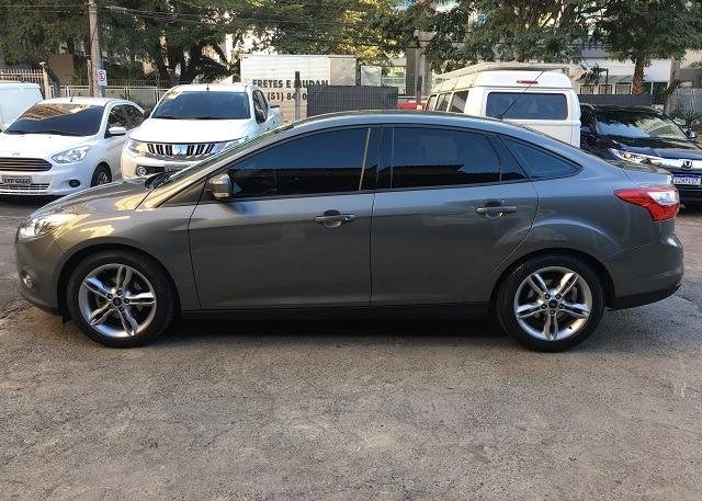 Ford/ Focus Sedan SE AT 2.0 - Foto 4