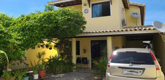Casa 4 quartos, 3 suítes, fora de condomínio em Itapuã