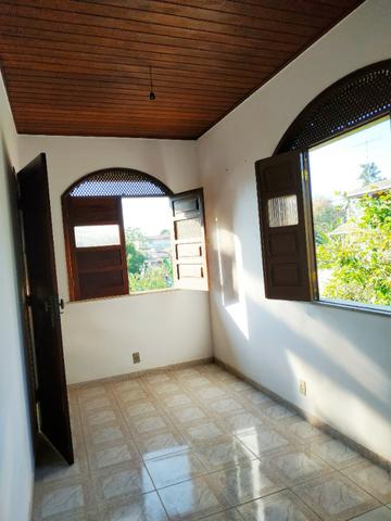 Aconchegante apartamento de dois quartos, amplo e muito bem localizado - Foto 9