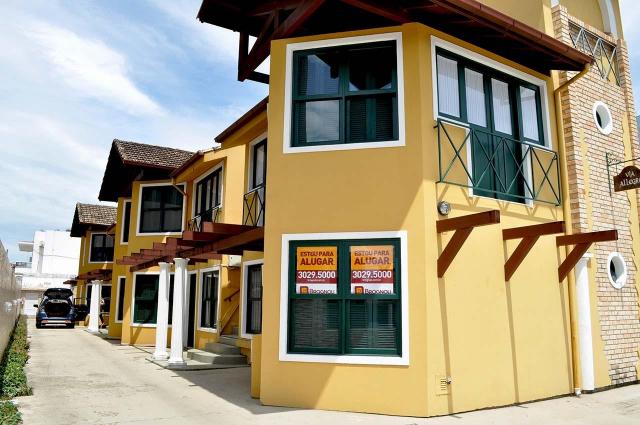 Apartamento para alugar com 1 dormitórios em Canasvieiras, Florianópolis cod:23605