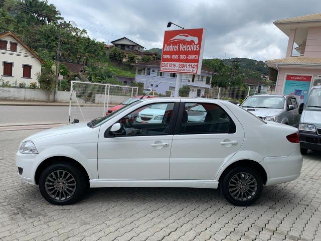 Fiat Siena EL 1.4 8V (Flex) Completo 2013 - Foto 2