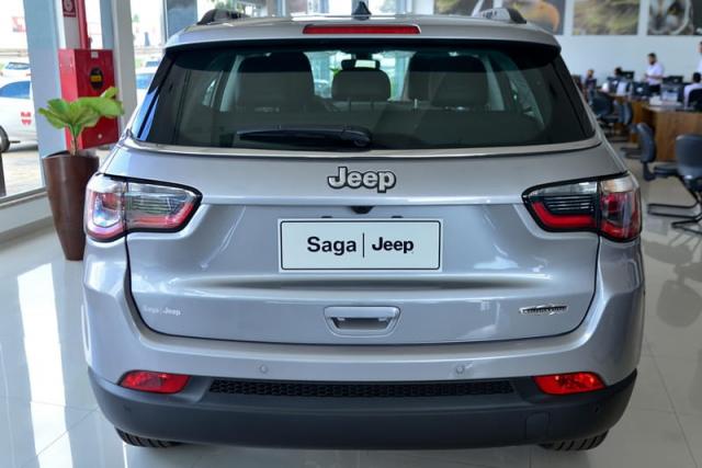 JEEP COMPASS LONGITUDE 2.0 FLEX 16V AUT - Foto 5