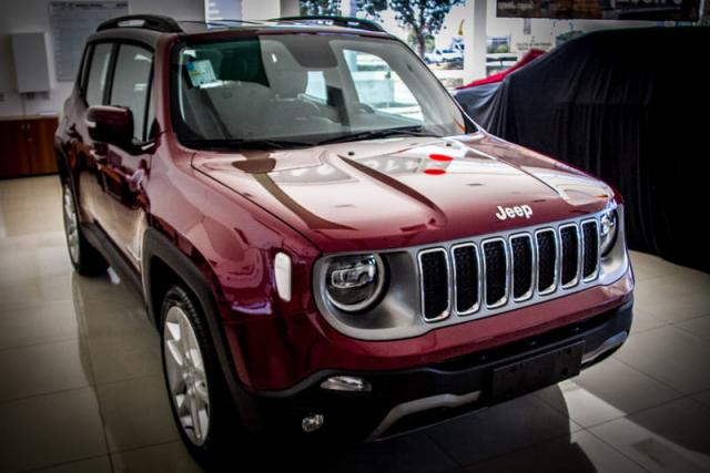 JEEP RENEGADE 1.8 16V FLEX LIMITED 4P AUT - Foto 3