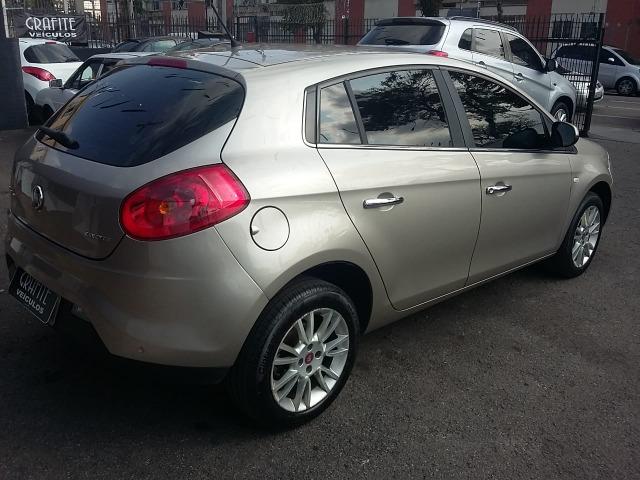 Fiat Bravo Essence 1.8 Completíssimo 4 Portas - Financie Fácil Alex - Foto 5