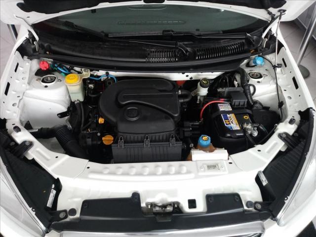 Fiat Grand Siena 1.0 Evo Flex Attractive Manual - Foto 10