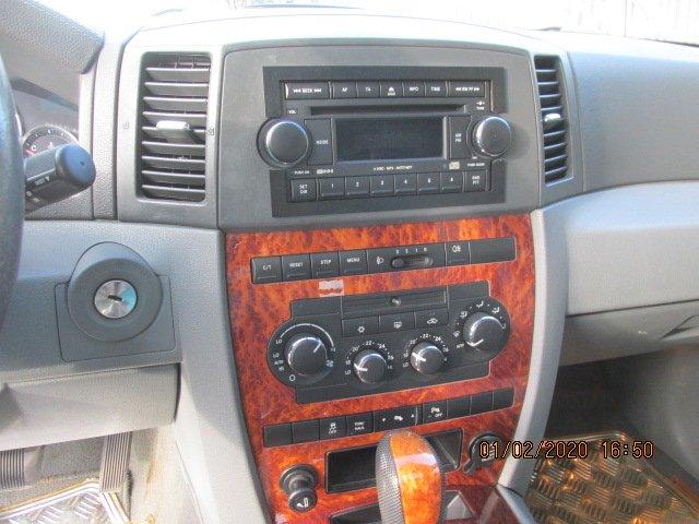 Cherokee overland 5.7 Motor Hemi V 8 - Foto 10