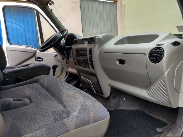 Furgão Renault Master 2.5 dci 115 cv longo Diesel - Foto 6