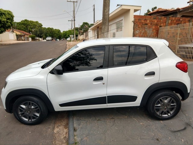 KWID ZEN 1.0 COMPLETO ANO 2020
