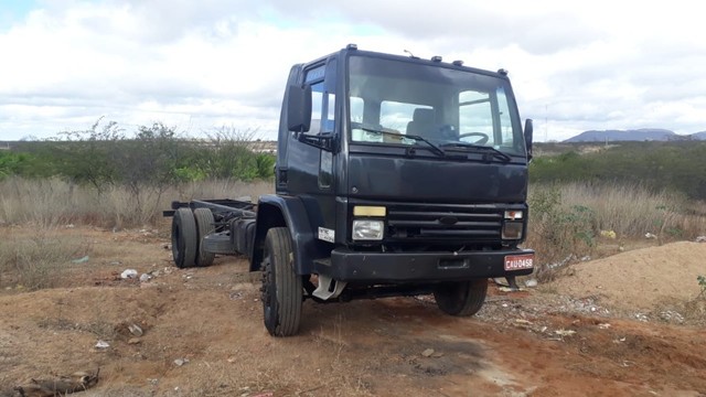 FORD CARGO 1615