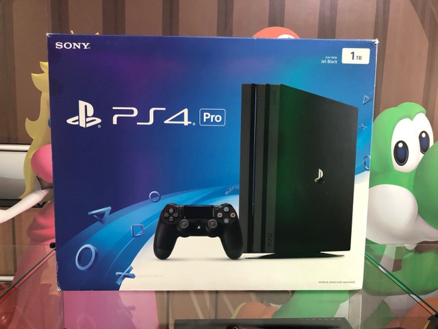 Ps4 Pro 1TB 4K Novinho! Entrega Grátis! Troca e Parcela! - Videogames - Rio  Pequeno, São José dos Pinhais 1258245957