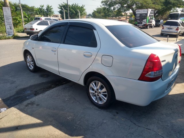 ETIOS XS 1.5 GNV 17