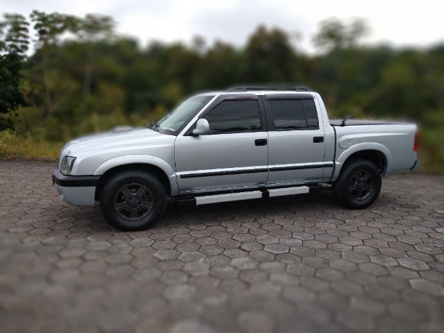 S10 EXECUTIVE 2.8 DIESEL TURBO