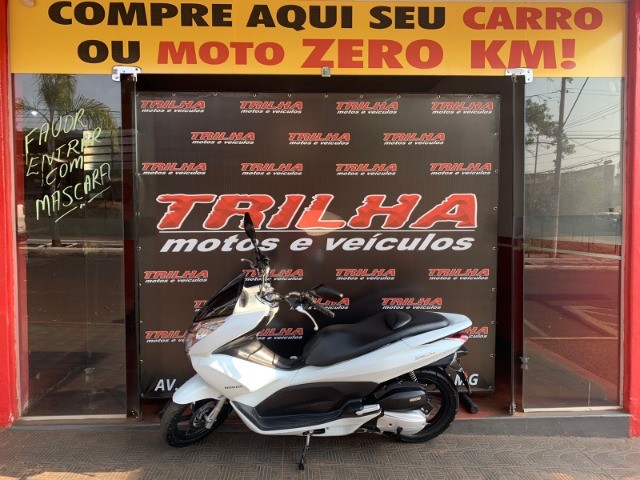 Motos HONDA PCX - Jandira, São Paulo