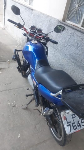 MOTO SUZUKI YES 125